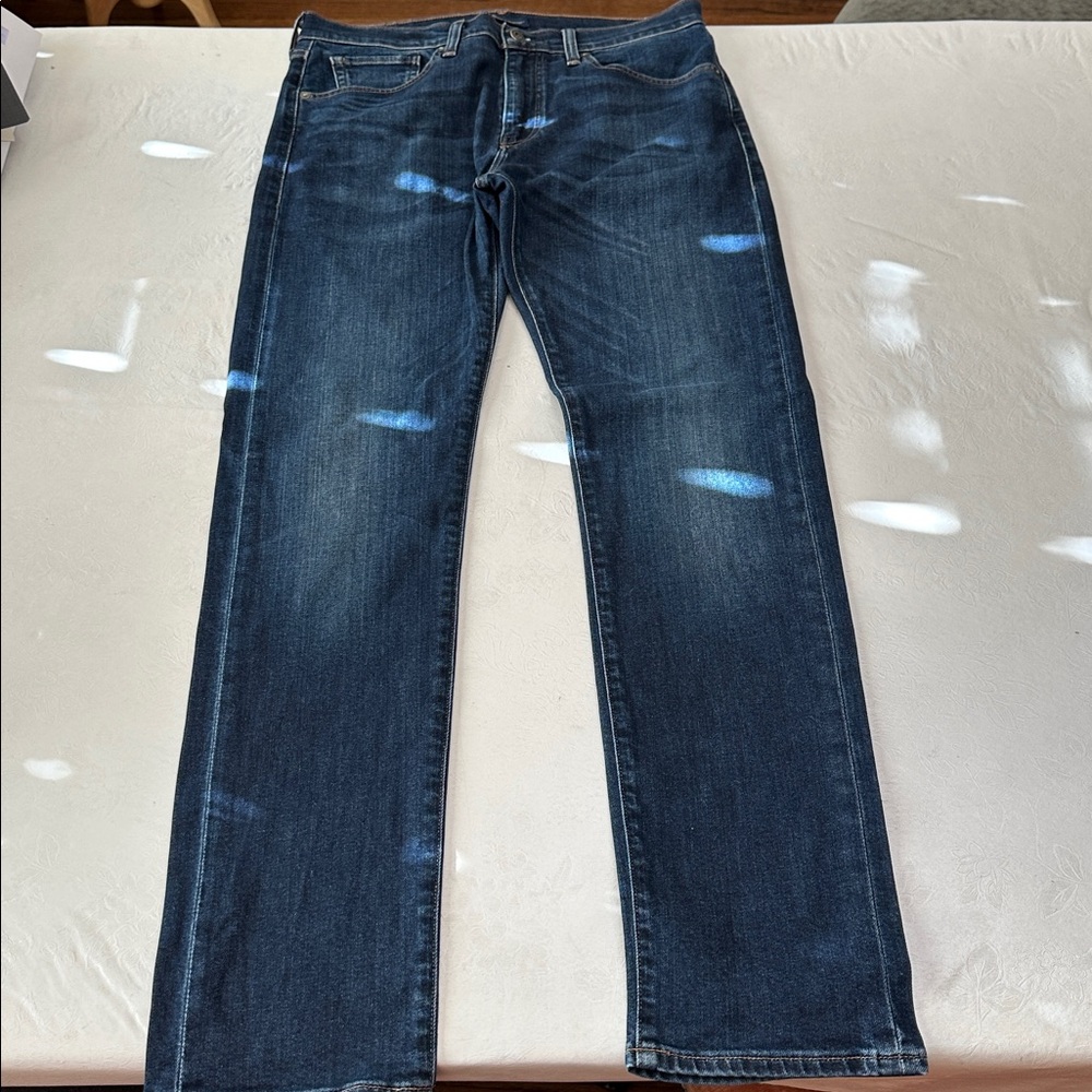 Levi's 32x34 BLUE TAB SLIM JEAN. - Shuttle